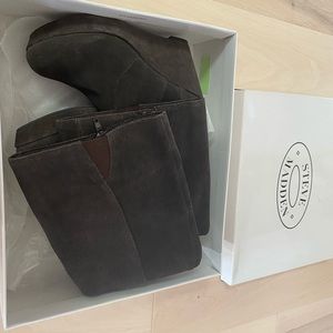Steve Madden Asheley suede boots